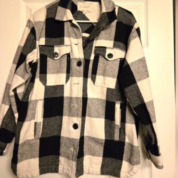 Women's Small Lucky Brand Flannel - Picture 1 of 3